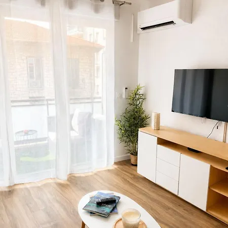 Elegant Air-conditioned With Balcony 2 People * Saint-Laurent-du-Var